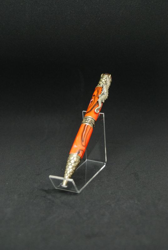 Kugelschreiber, Acryl  Ball pen, acrylic  60 €